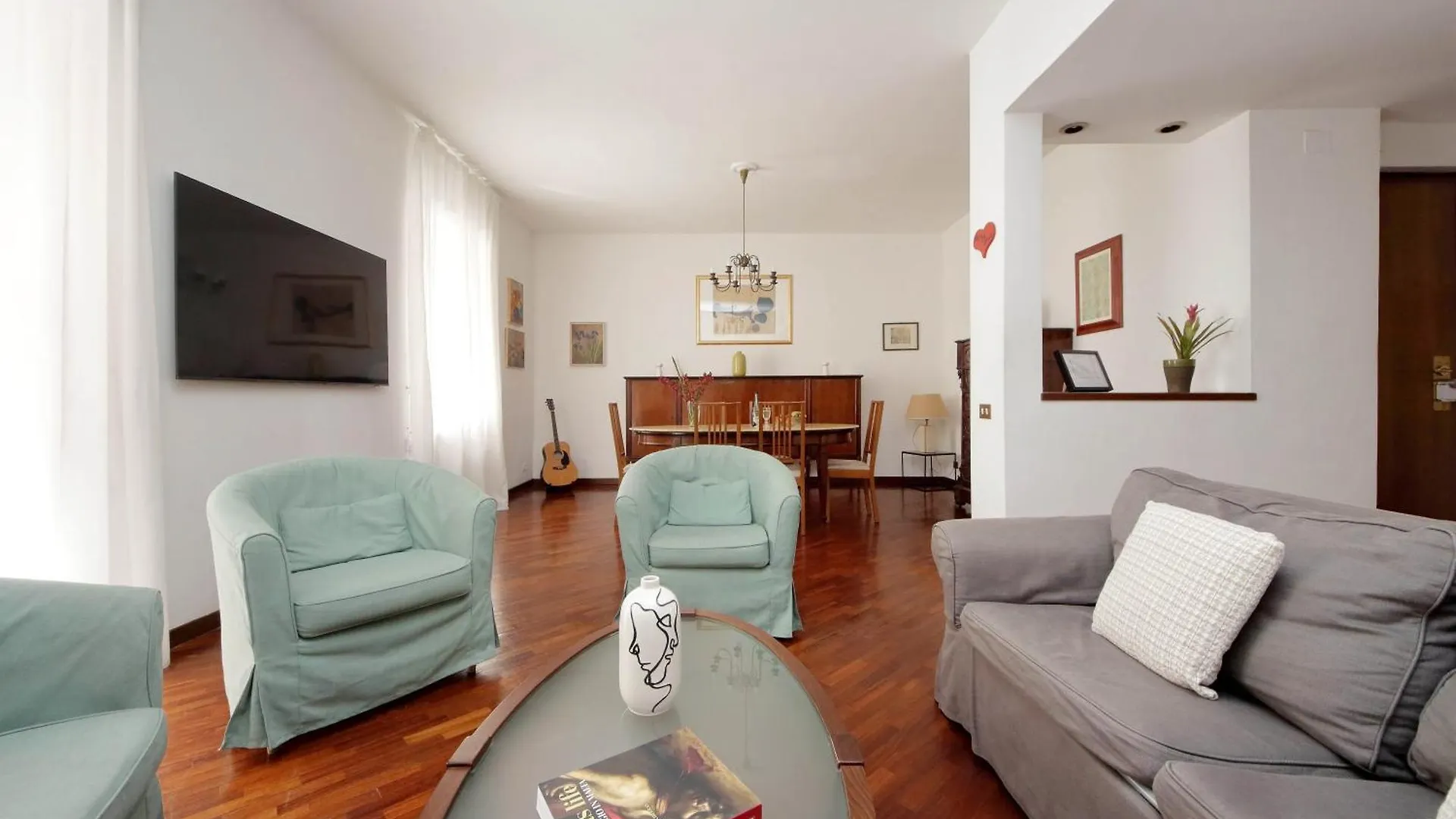 Treasurerome Bianca Family Home 0*, רומא